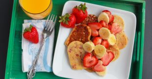Strawberry Banana Pancakes