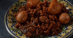 Mona's Vegetarian Cholent